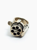 Takahiromiyashita The Soloist SS18 Femme Fatale Pistol Ring