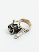 Takahiromiyashita The Soloist SS18 Femme Fatale Pistol Ring