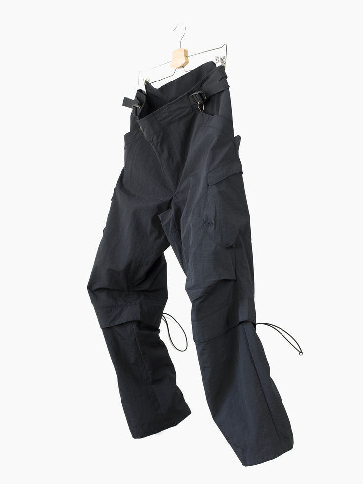 Wave of Sand SS22 Nylon Void Black Mobi